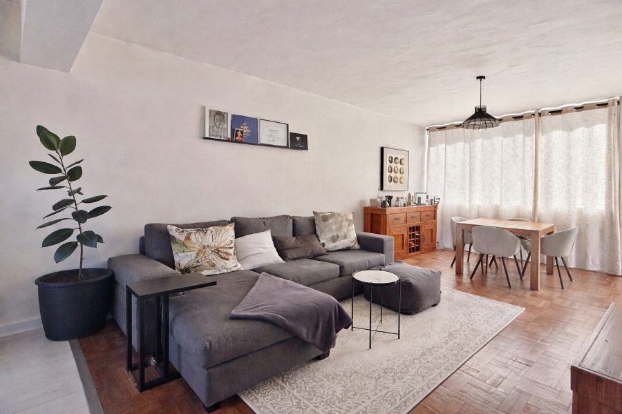 To Let 2 Bedroom Property for Rent in Green Point Western Cape